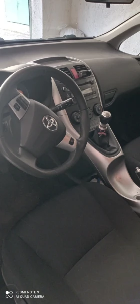 Toyota Auris, снимка 7