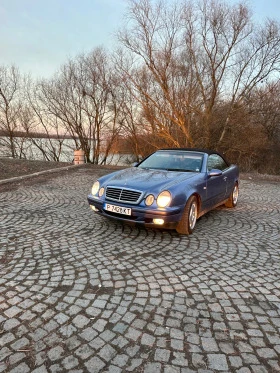 Mercedes-Benz CLK, снимка 1