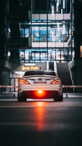 Mercedes-Benz CLS 63 AMG Performance, снимка 12