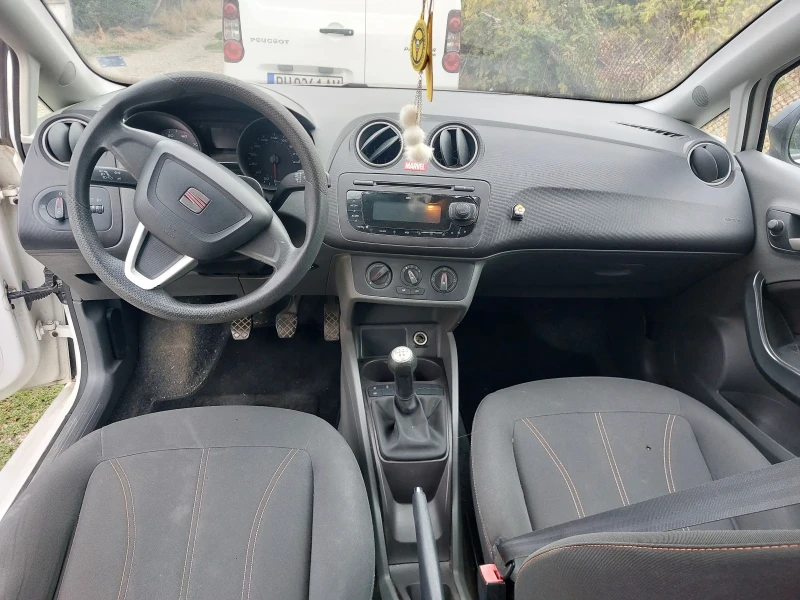 Seat Ibiza Газ, снимка 6 - Автомобили и джипове - 47260862