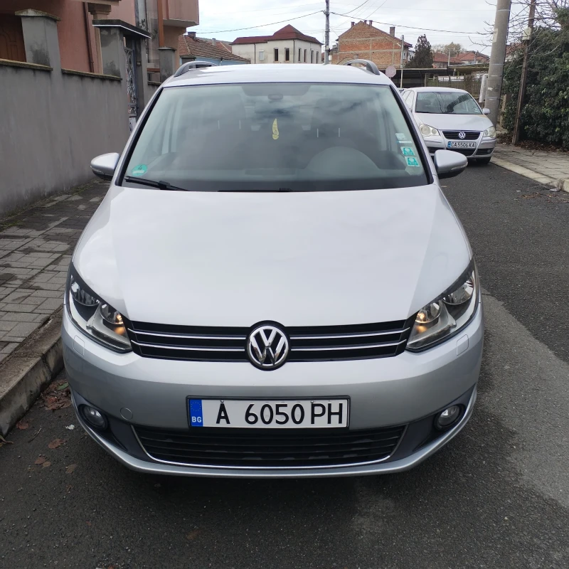 VW Touran, снимка 1 - Автомобили и джипове - 48405931