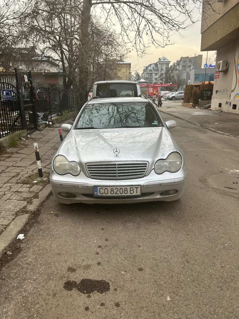 Mercedes-Benz C 200, снимка 1 - Автомобили и джипове - 48788395