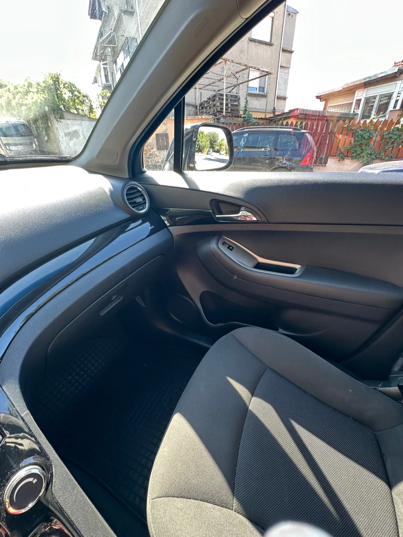 Chevrolet Orlando, снимка 6 - Автомобили и джипове - 52312463