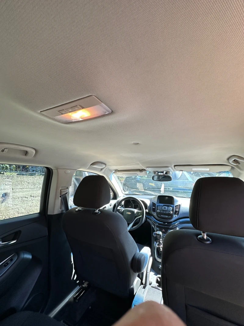 Chevrolet Orlando, снимка 3 - Автомобили и джипове - 52312463
