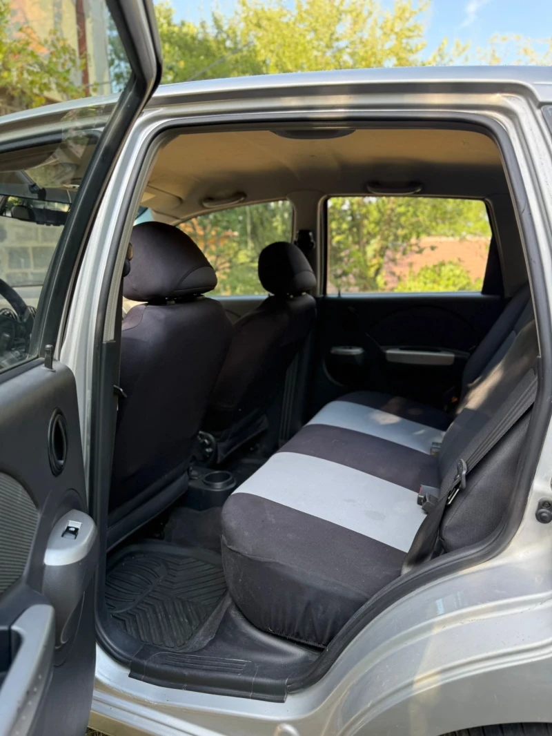 Chevrolet Kalos 1.4i, снимка 12 - Автомобили и джипове - 52739031