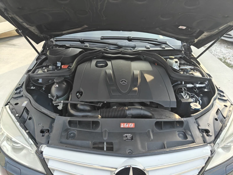 Mercedes-Benz C 220 CDI, AMG пакет, снимка 16 - Автомобили и джипове - 52252995