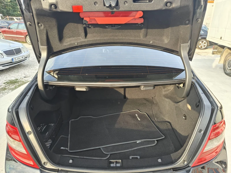 Mercedes-Benz C 220 CDI, AMG пакет, снимка 14 - Автомобили и джипове - 52252995