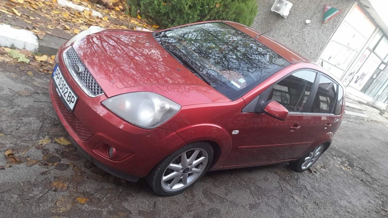 Ford Fiesta, снимка 5 - Автомобили и джипове - 52432272