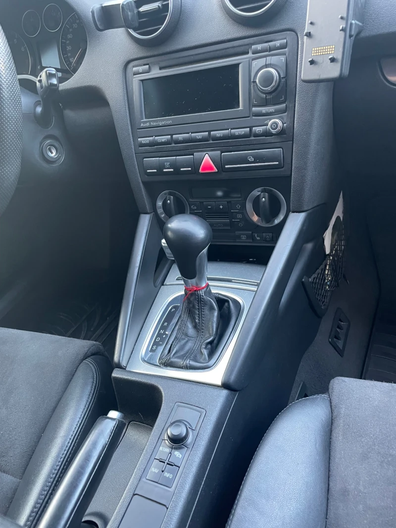 Audi A3 2.0 tfsi, снимка 11 - Автомобили и джипове - 52669253