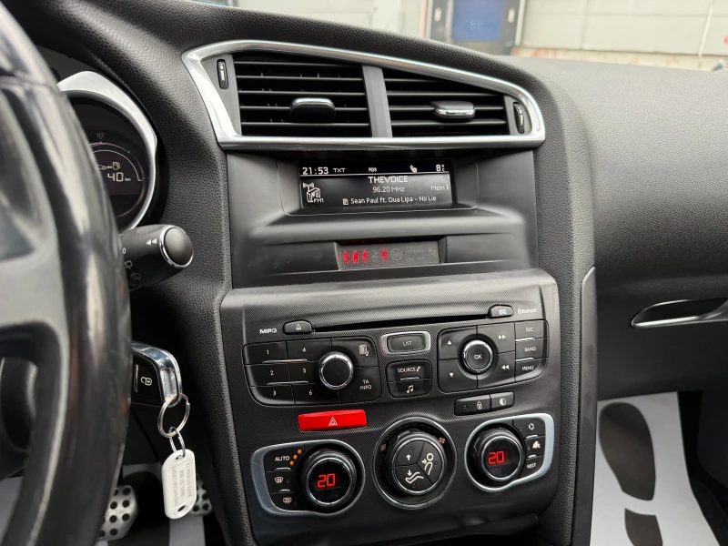 Citroen DS4, снимка 13 - Автомобили и джипове - 53390105