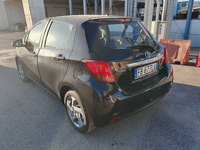 Toyota Yaris 1.5 HYBRID/FACE, снимка 4 - Автомобили и джипове - 49271009