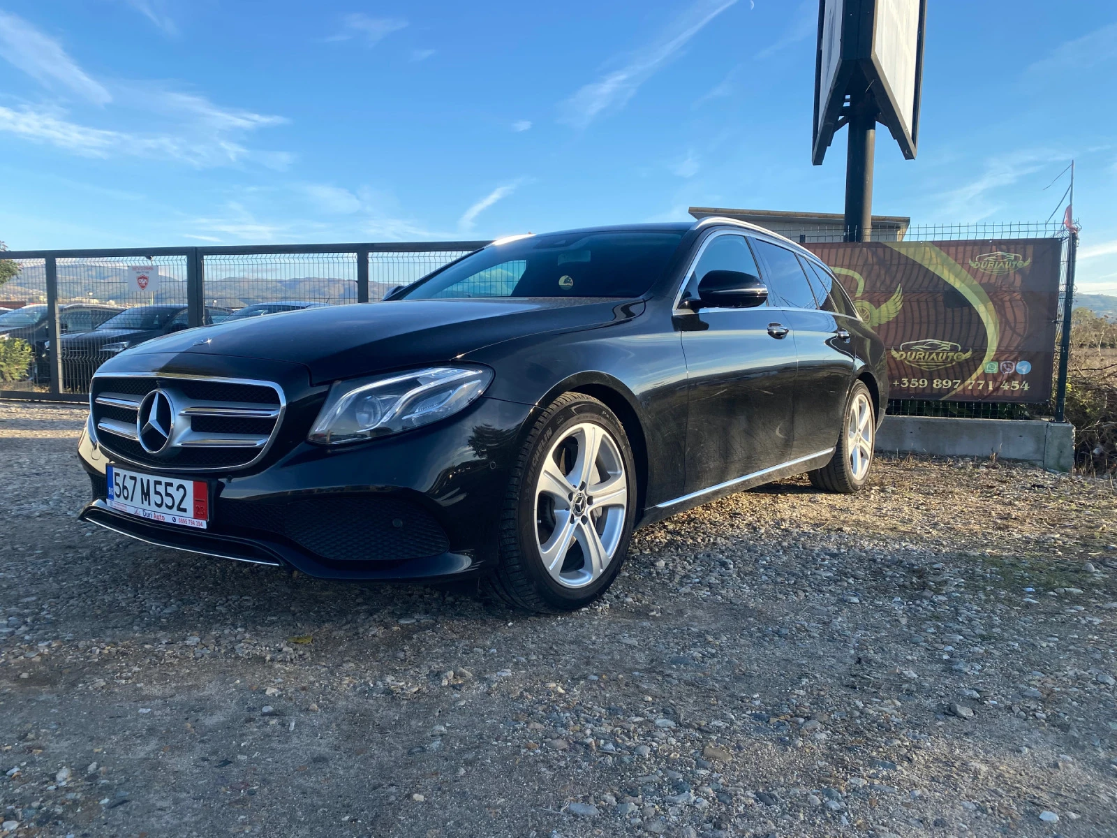 Mercedes-Benz E 350 Реални километри, пълна история, ЛИЗИНГ, снимка 1