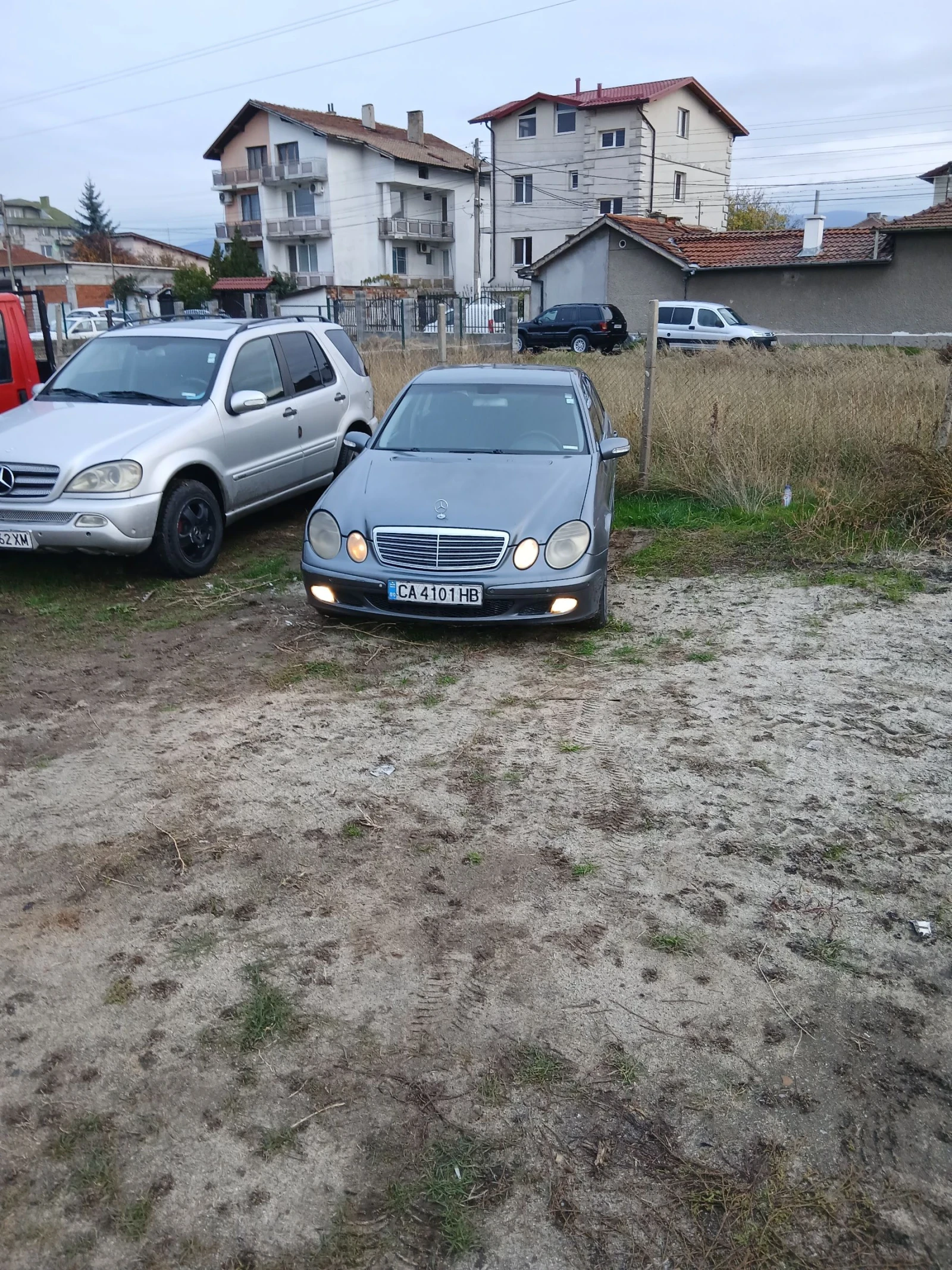 Mercedes-Benz E 220, снимка 1