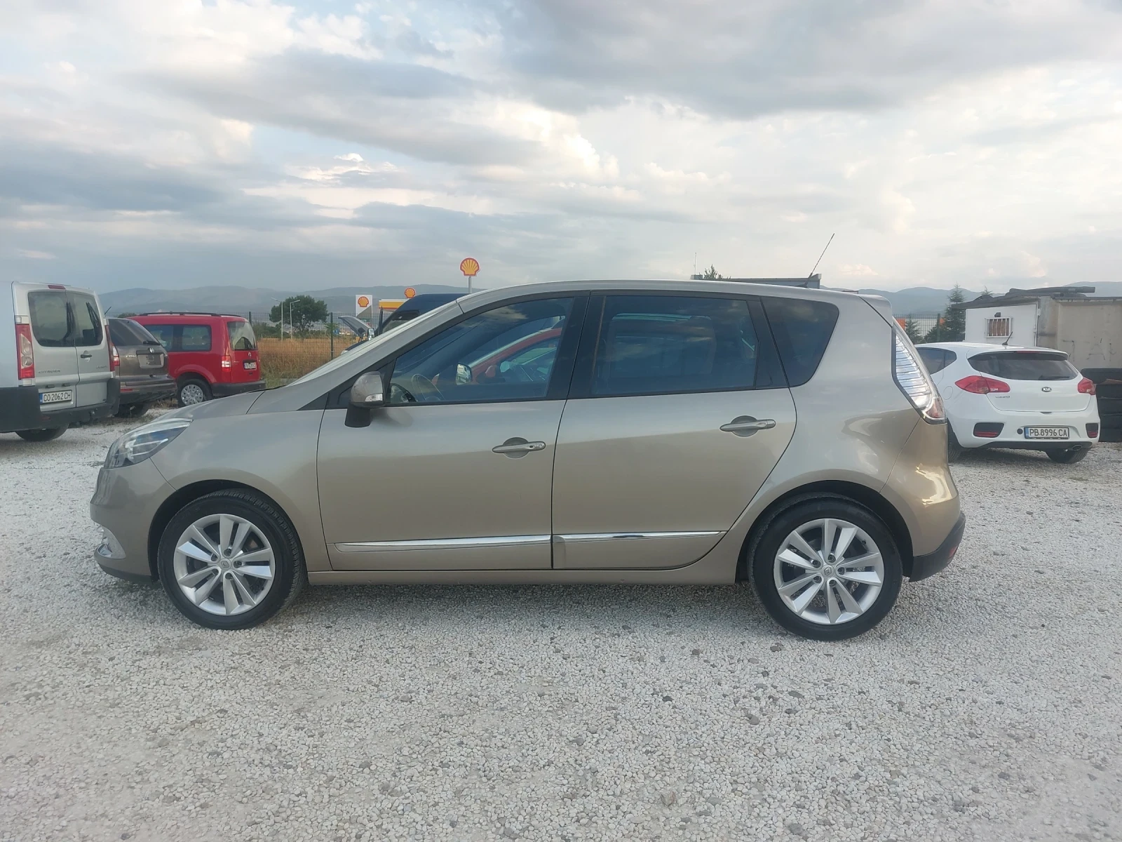 Renault Grand scenic 1.5DCI - изображение 6