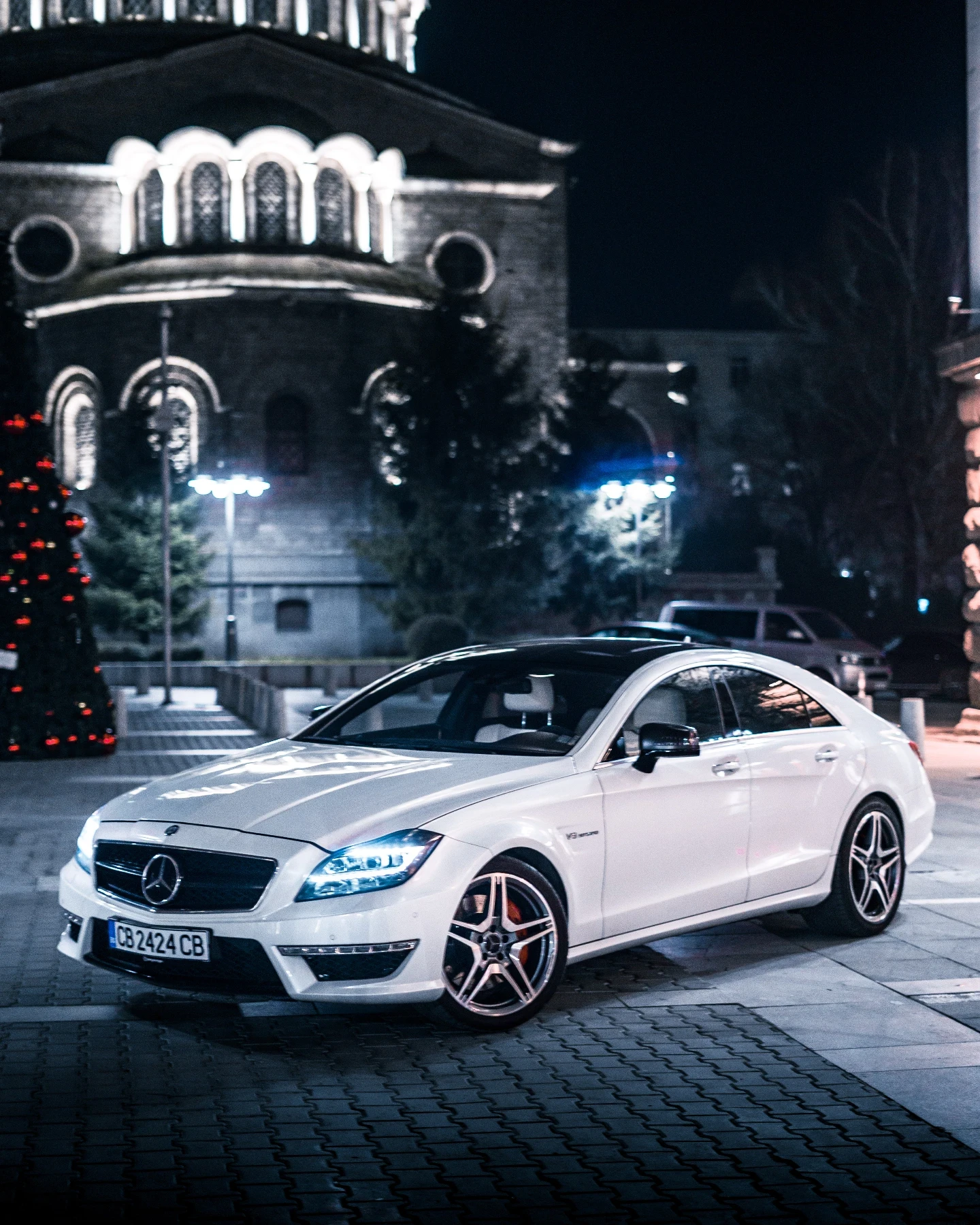 Mercedes-Benz CLS 63 AMG Performance - изображение 8