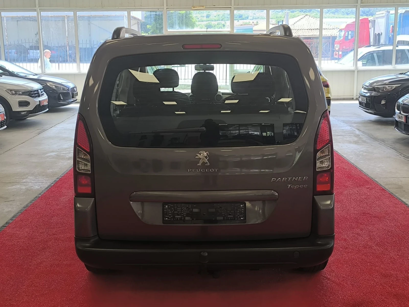 Peugeot Partner Tepee / 1.6 petrol 98hp / EU6 - изображение 5