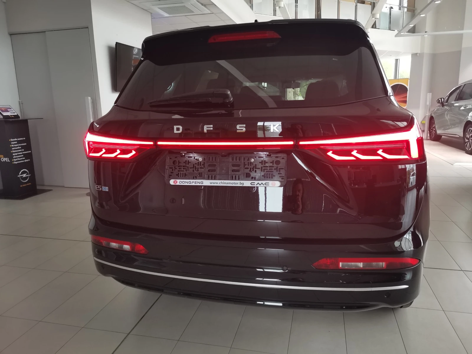 DONGFENG E5  - изображение 4