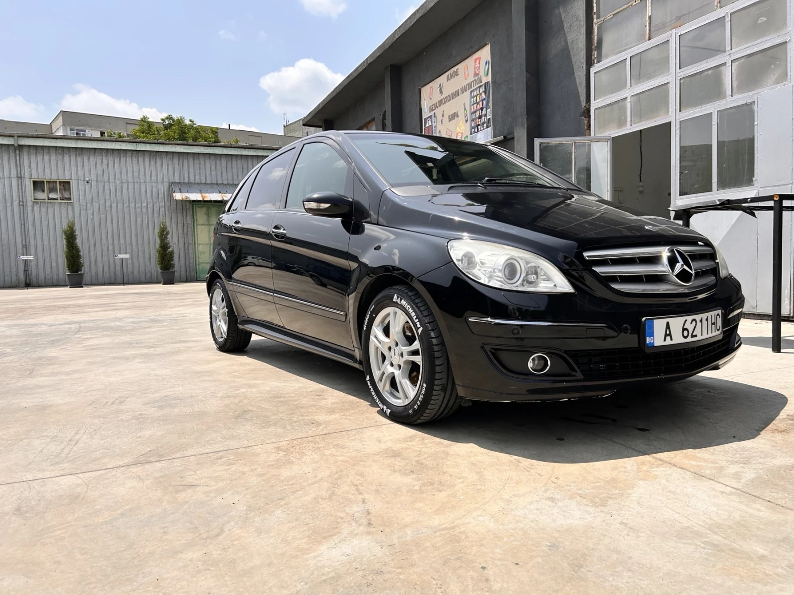 Mercedes-Benz B 180  - изображение 3