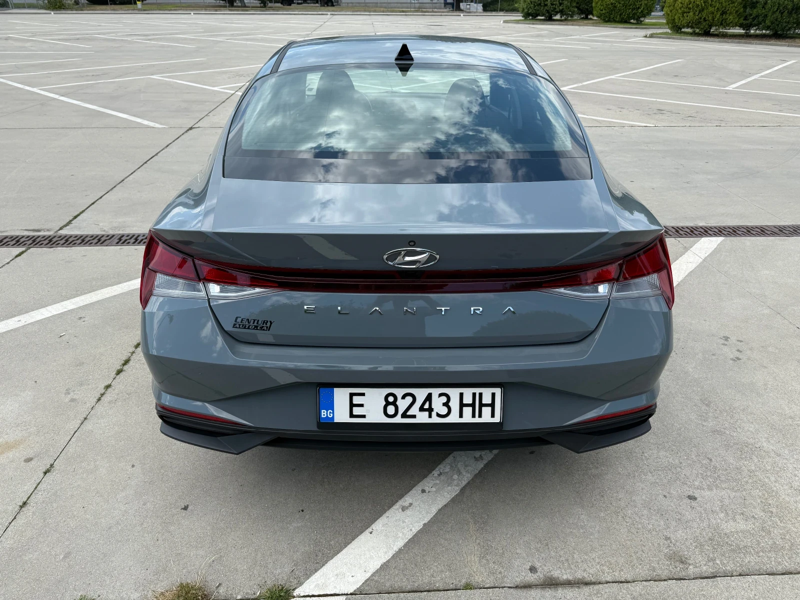 Hyundai Elantra SEL 2.0 MPI - изображение 7