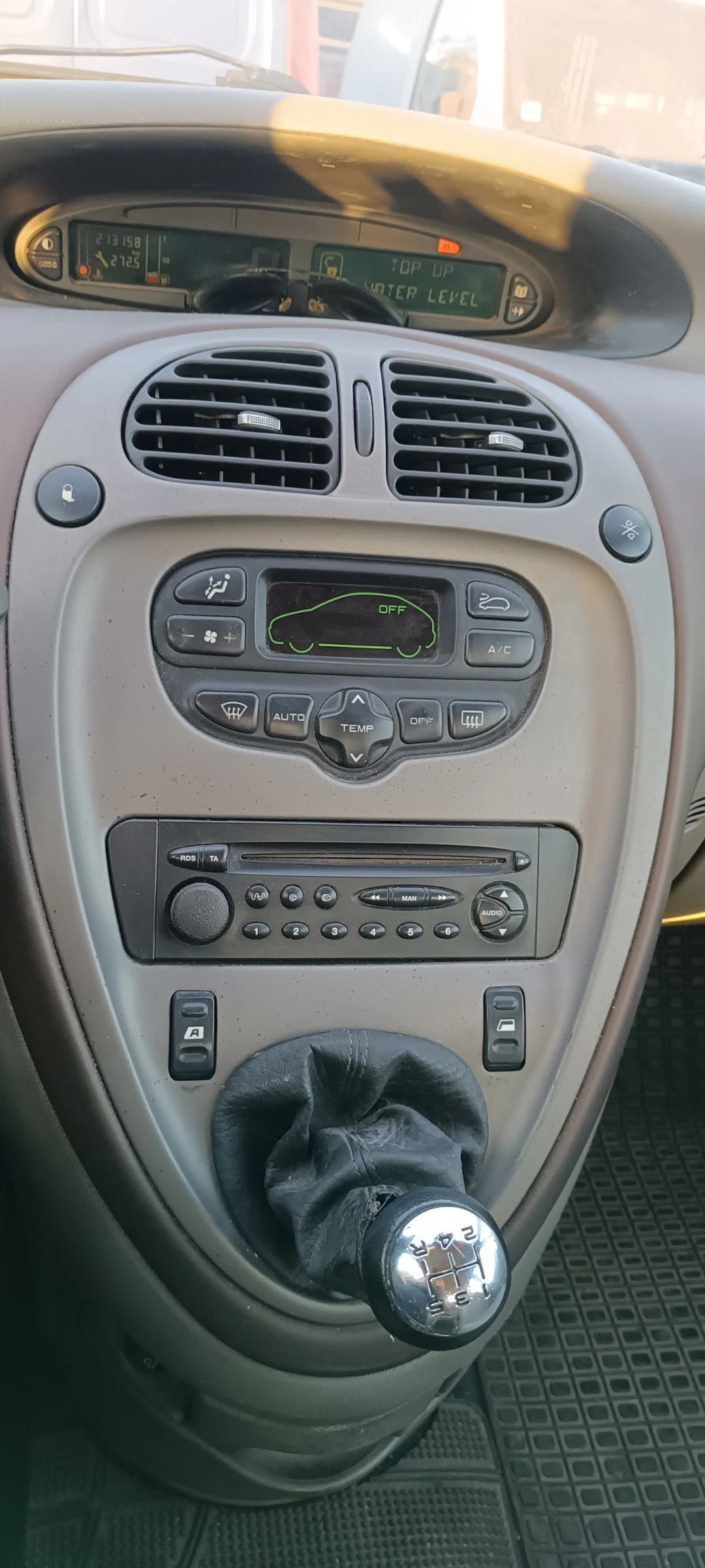 Citroen Xsara picasso   2.0 HDI - изображение 4