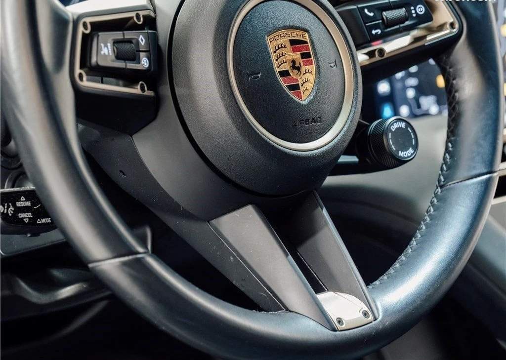 Porsche Taycan Cross Turismo 4 93.4 kWh - изображение 6