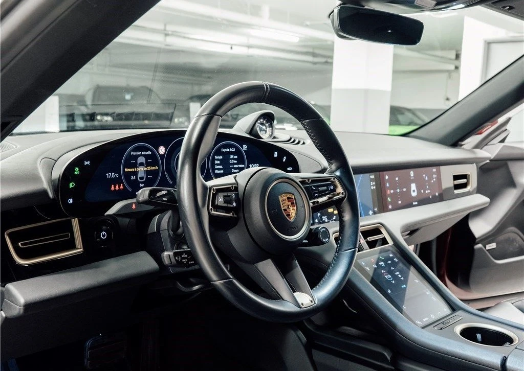 Porsche Taycan Cross Turismo 4 93.4 kWh - изображение 5