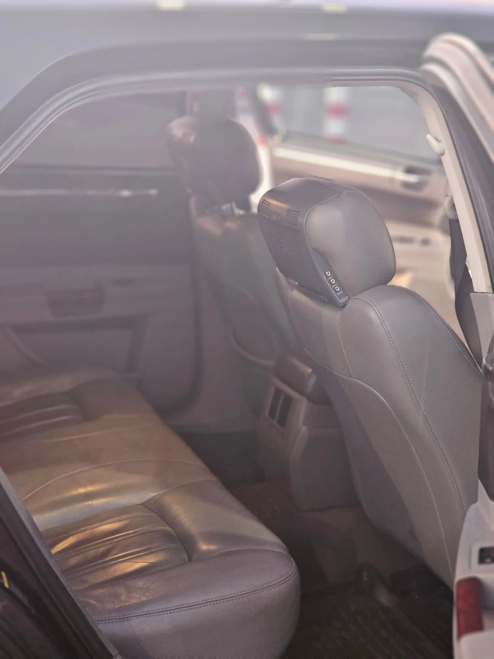 Chrysler 300c 3.0crdi | Mobile.bg — изображение 8
