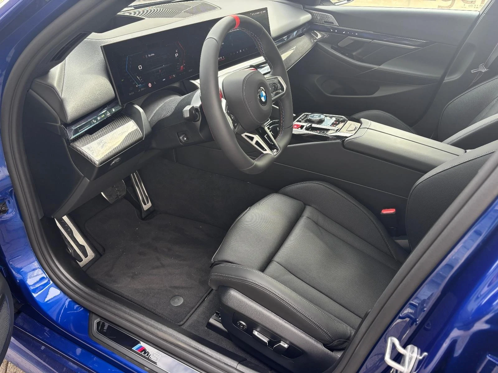 BMW M5 4.4 V8/PLUG-IN HYRBID/CARBON/B&W/HEAD UP/360/ | Mobile.bg   8