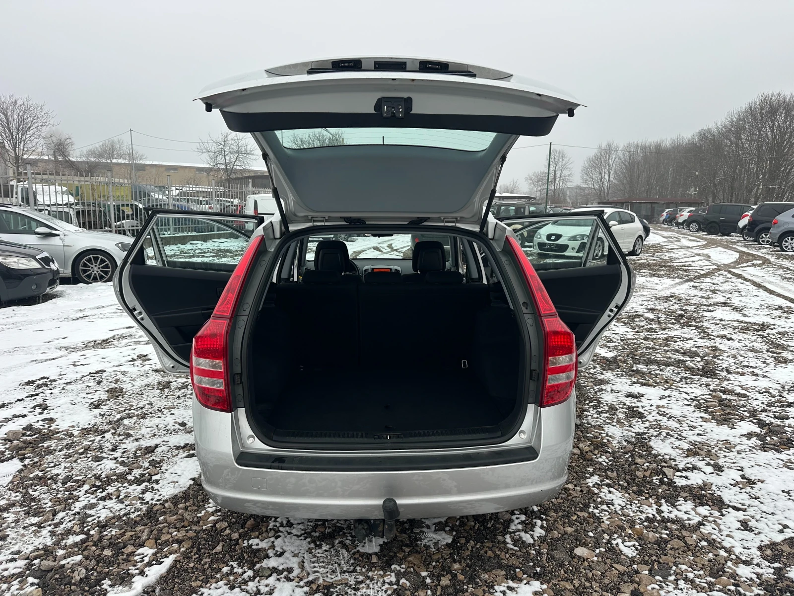 Kia Ceed 1.6CRDI 90kc | Mobile.bg � ����������� 15