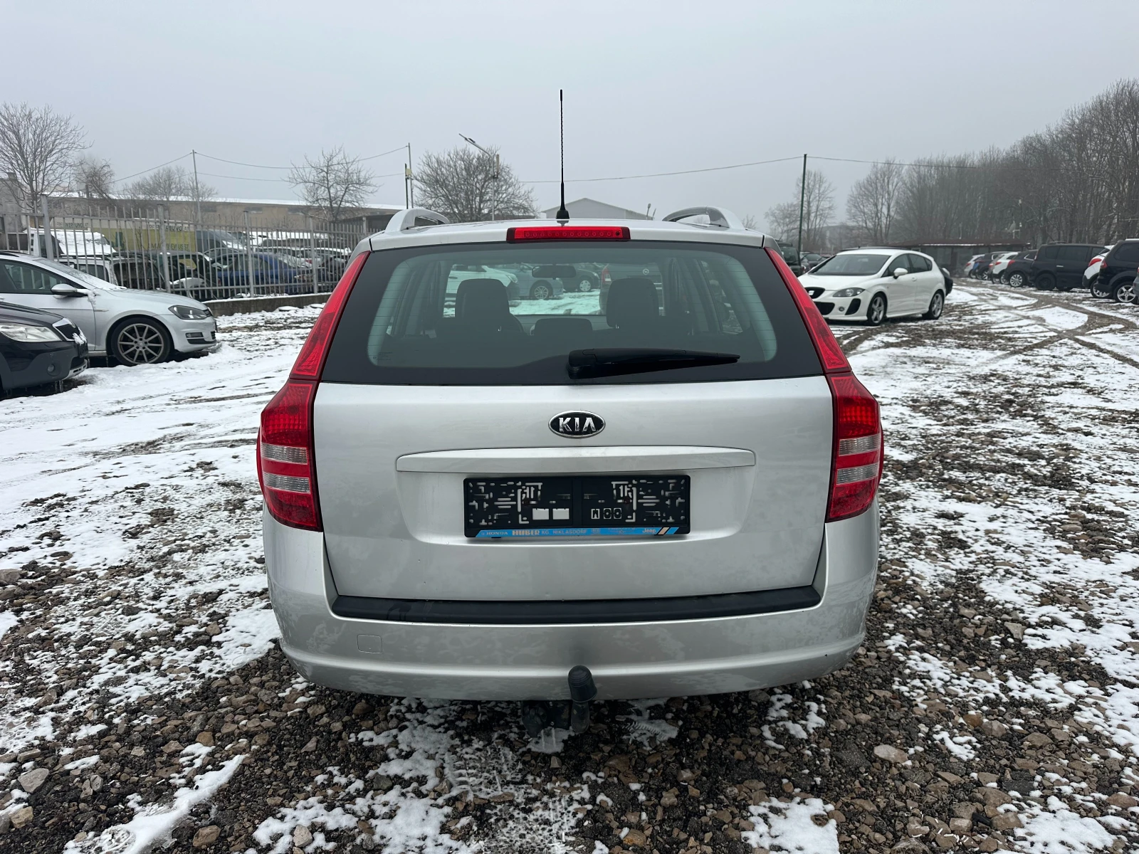 Kia Ceed 1.6CRDI 90kc - изображение 4