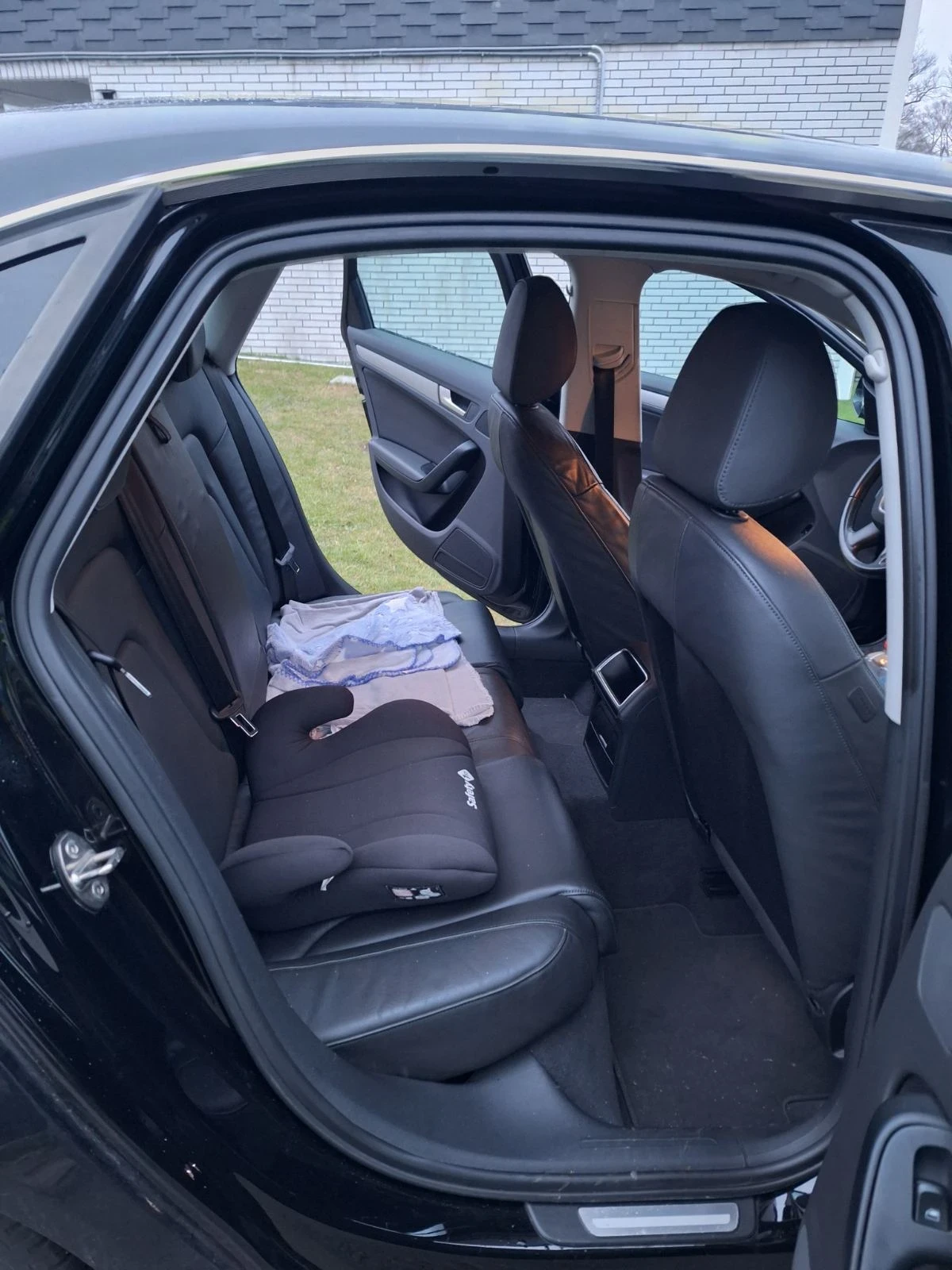 Audi A4 1.8, 160к.с - изображение 6