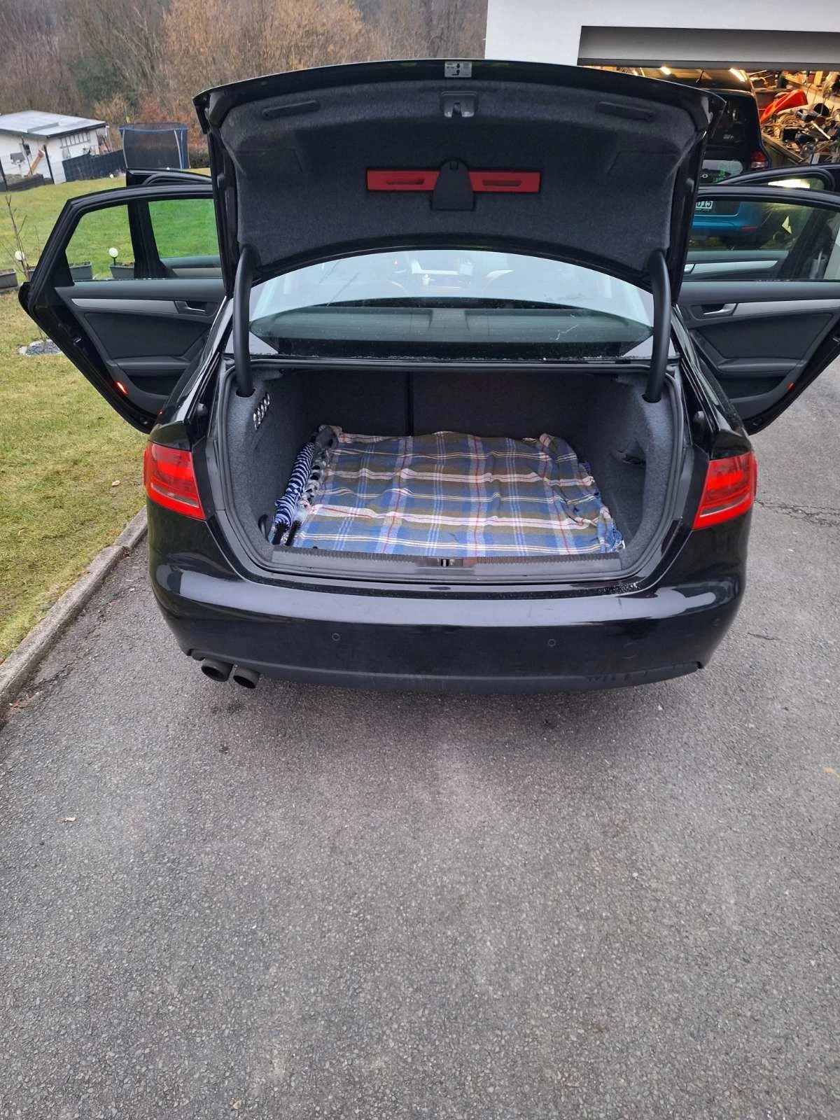 Audi A4 1.8, 160к.с - изображение 7