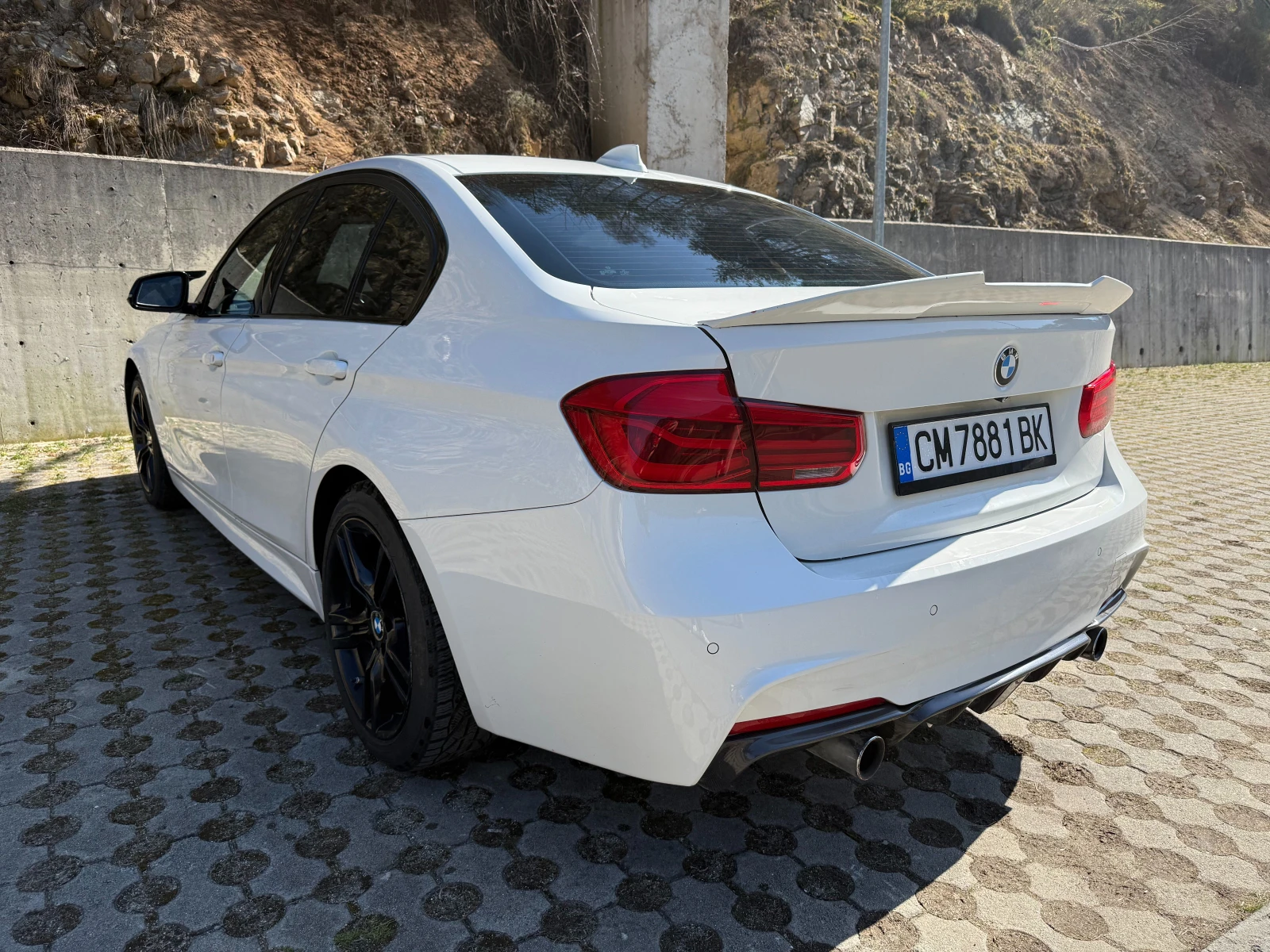 BMW 340, снимка 11 - Автомобили и джипове - 53849579