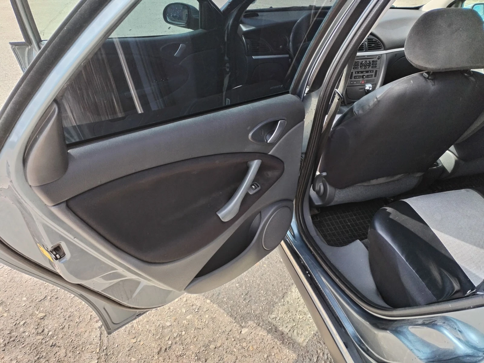 Citroen C5 1, 6HDI, снимка 12 - Автомобили и джипове - 53862889