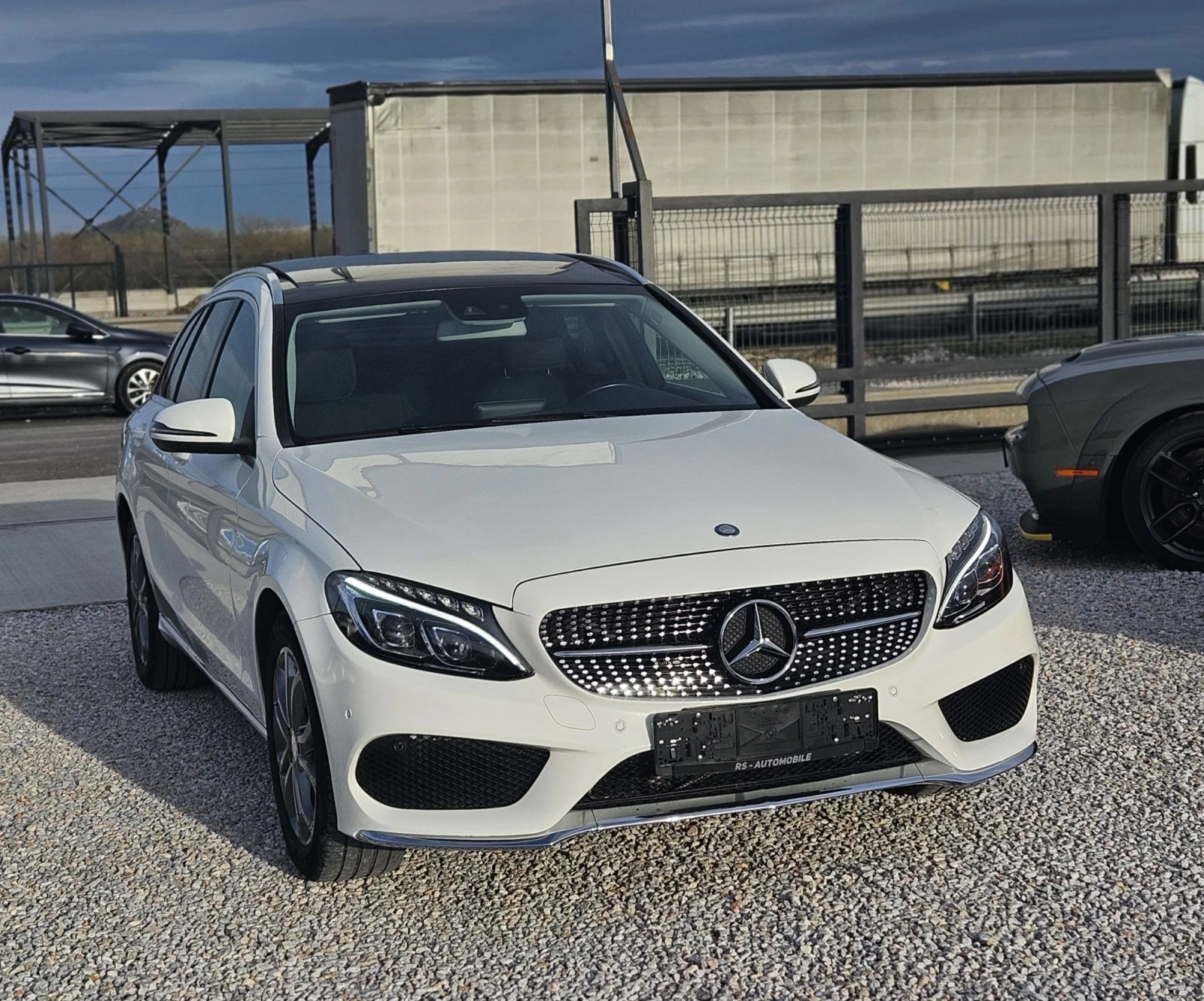 Mercedes-Benz C 200 Amg design Панорама Евро6, снимка 3 - Автомобили и джипове - 53866506