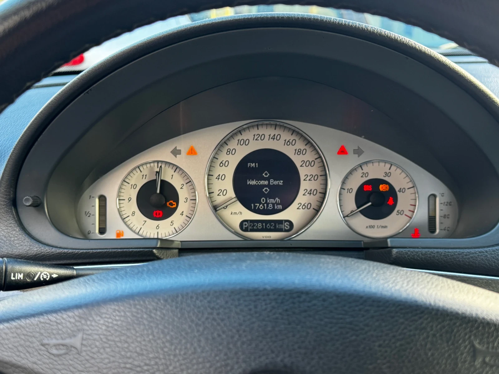 Mercedes-Benz E 270 Avantgarde, снимка 9 - Автомобили и джипове - 54110906