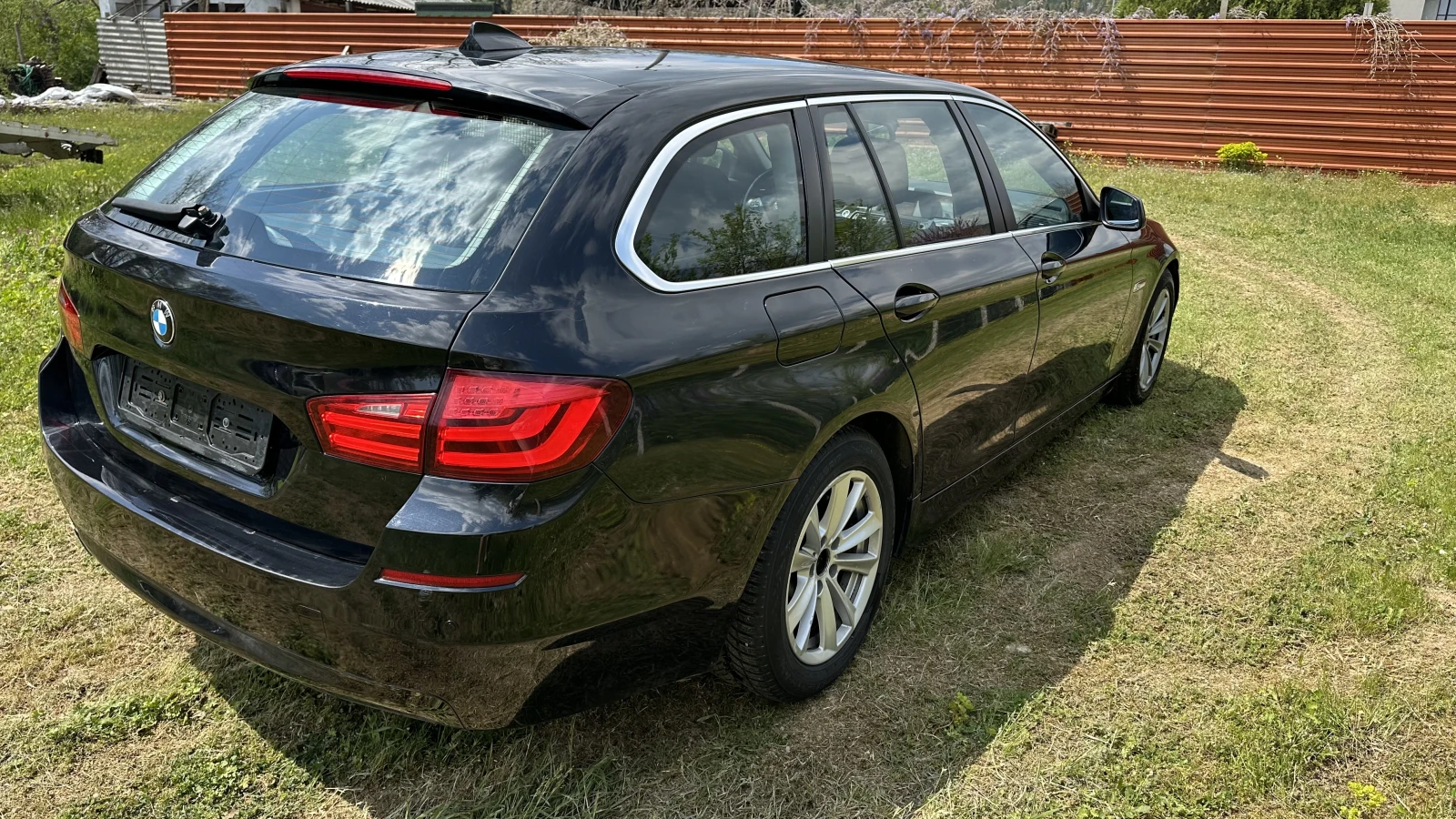 BMW 520 F11, снимка 4 - Автомобили и джипове - 54244551