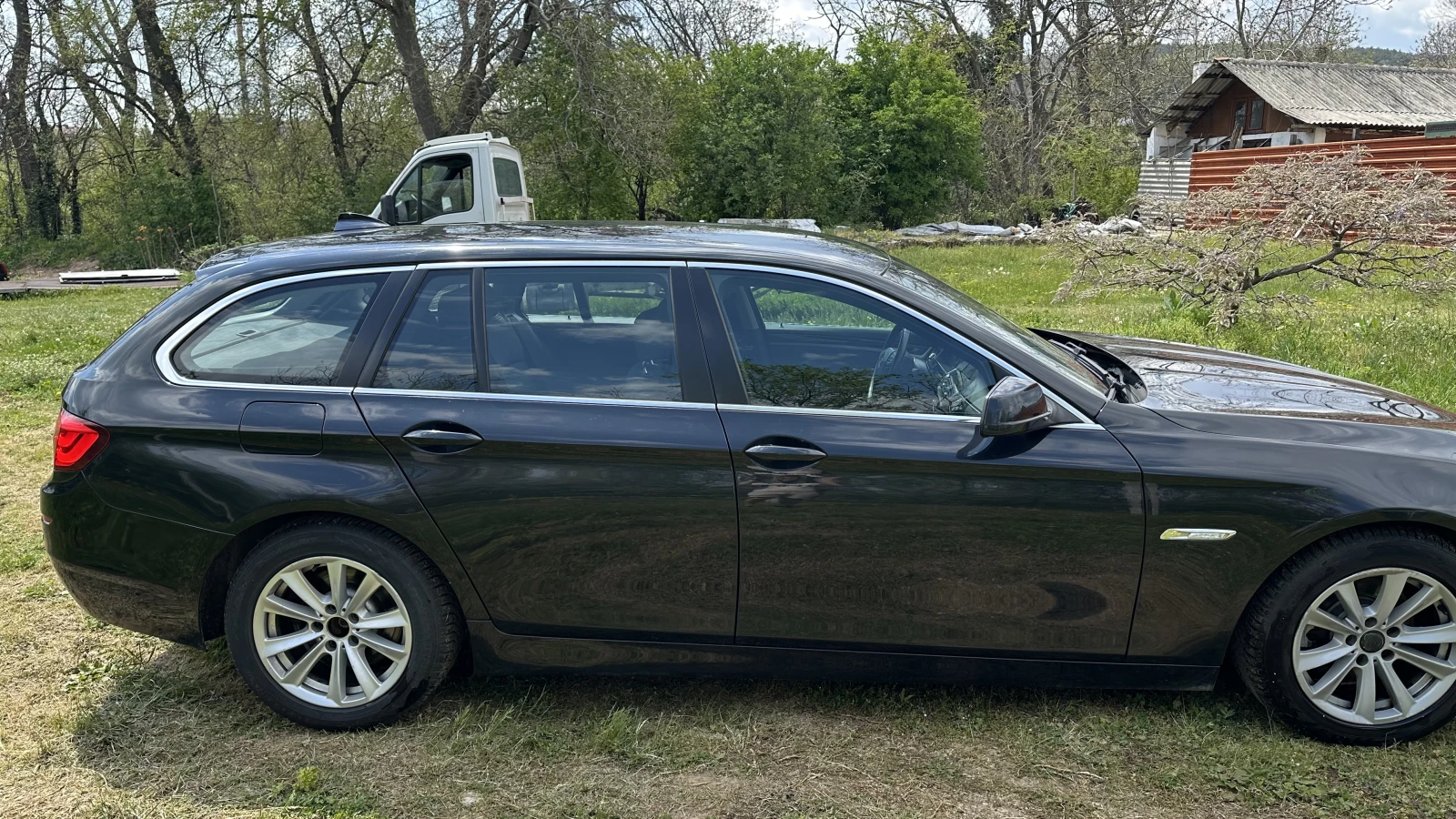 BMW 520 F11, снимка 3 - Автомобили и джипове - 54244551