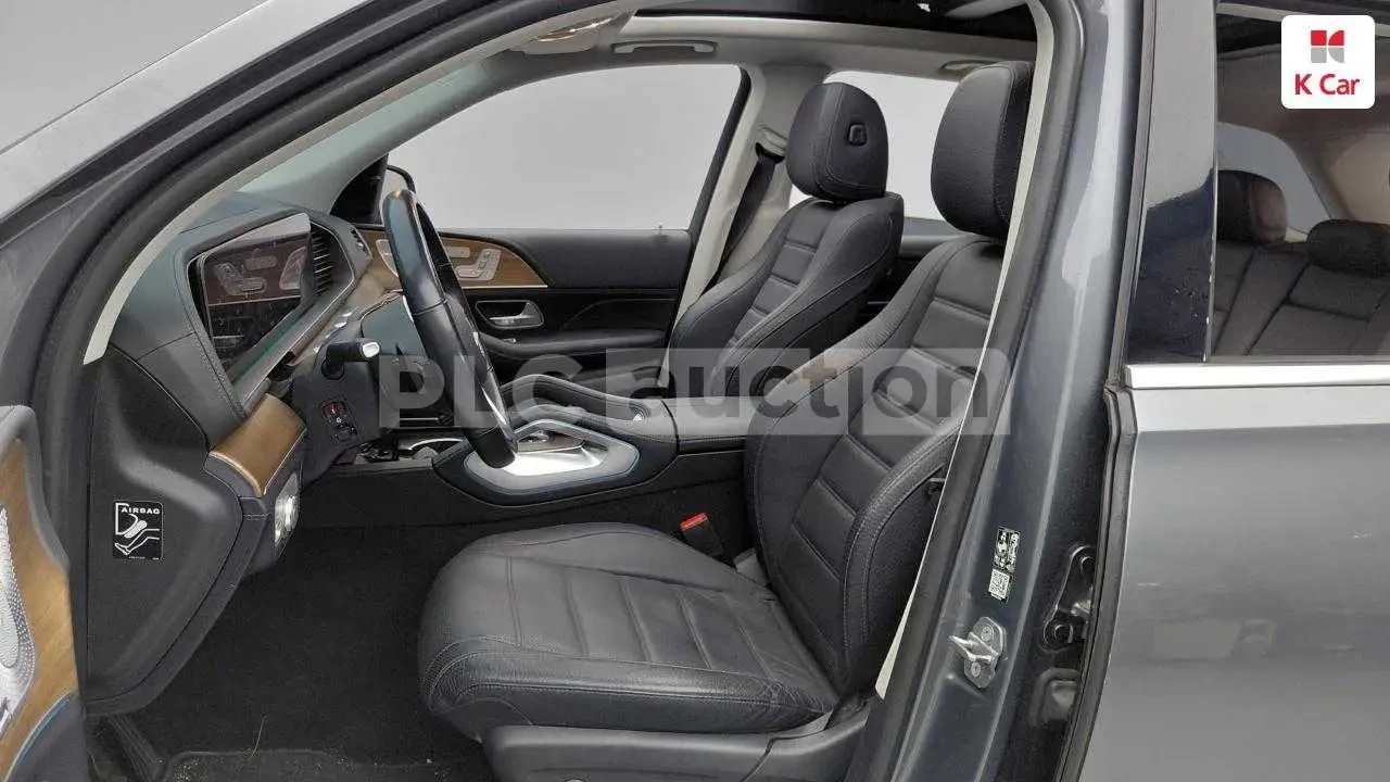 Mercedes-Benz GLE 450 4MATIC* DISTRONIC* BURMESTER* ОБДУХВАНЕ* 360* , снимка 9 - Автомобили и джипове - 54566374