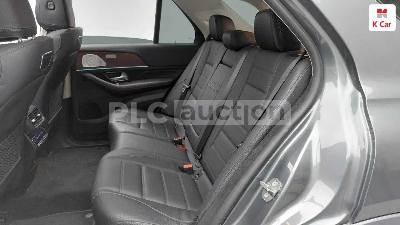 Mercedes-Benz GLE 450 4MATIC* DISTRONIC* BURMESTER* ОБДУХВАНЕ* 360* , снимка 8 - Автомобили и джипове - 54566374