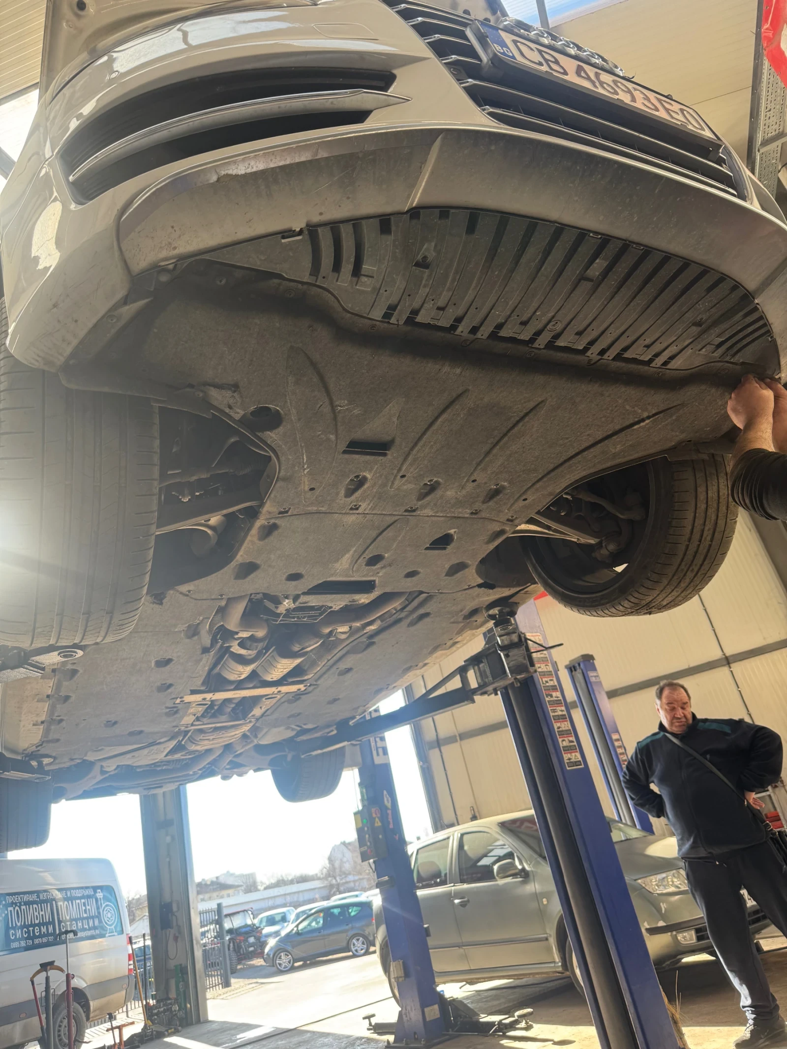 Audi S8 bang & olufsen* * * mtm, снимка 9 - Автомобили и джипове - 54568707