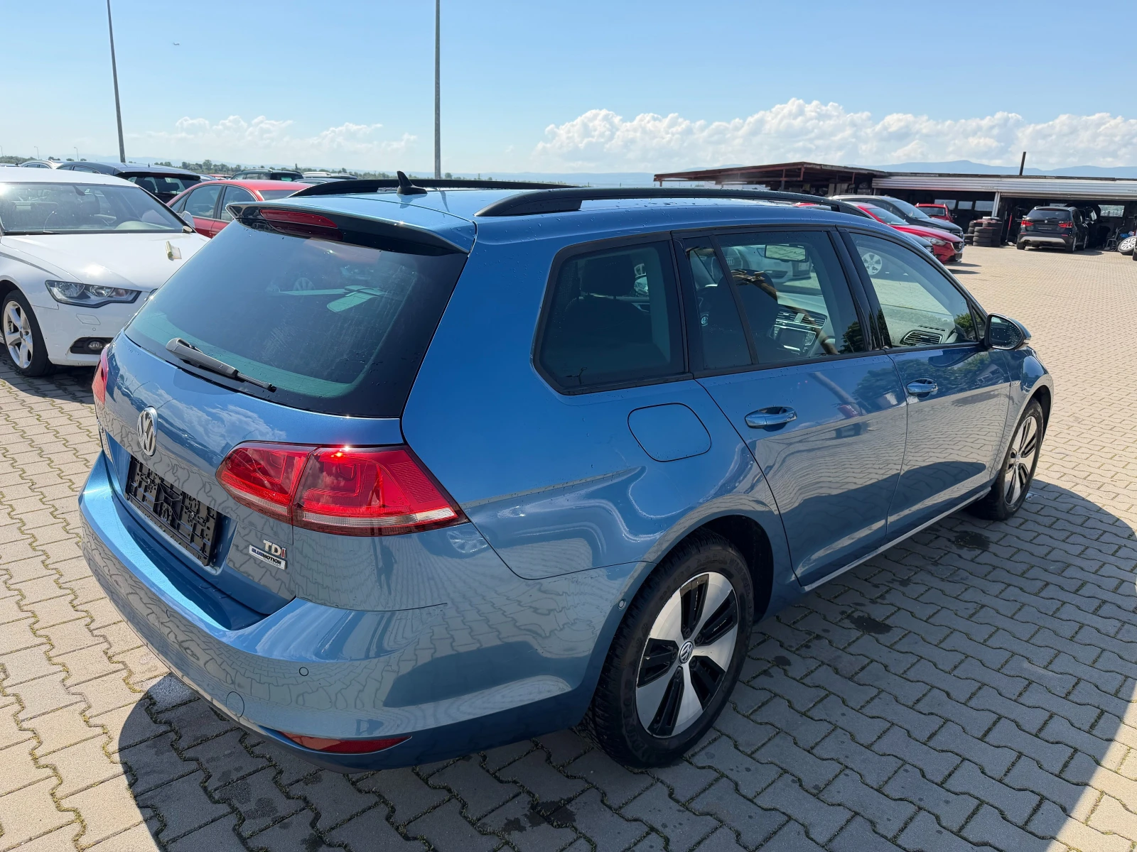 VW Golf 1.6TDI AVTOMAT/NAVI EURO 6, снимка 6 - Автомобили и джипове - 54667107
