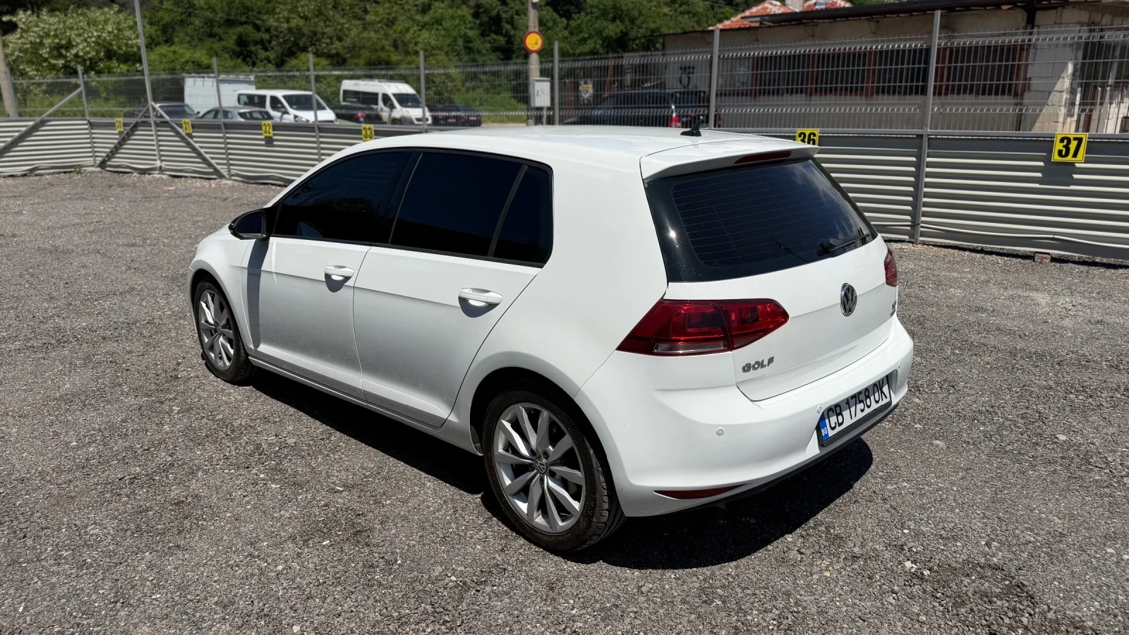 VW Golf 1.6TDI110HP!7DSG!AUTOHOLD!HIGHLINE!ОБСЛУЖЕН!TOP!, снимка 5 - Автомобили и джипове - 54766543