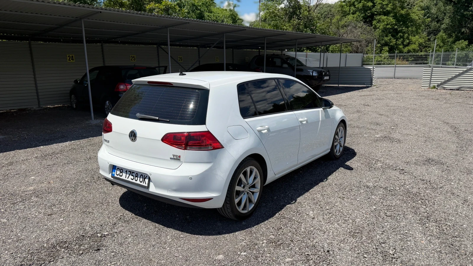 VW Golf 1.6TDI110HP!7DSG!AUTOHOLD!HIGHLINE!ОБСЛУЖЕН!TOP!, снимка 7 - Автомобили и джипове - 54766543