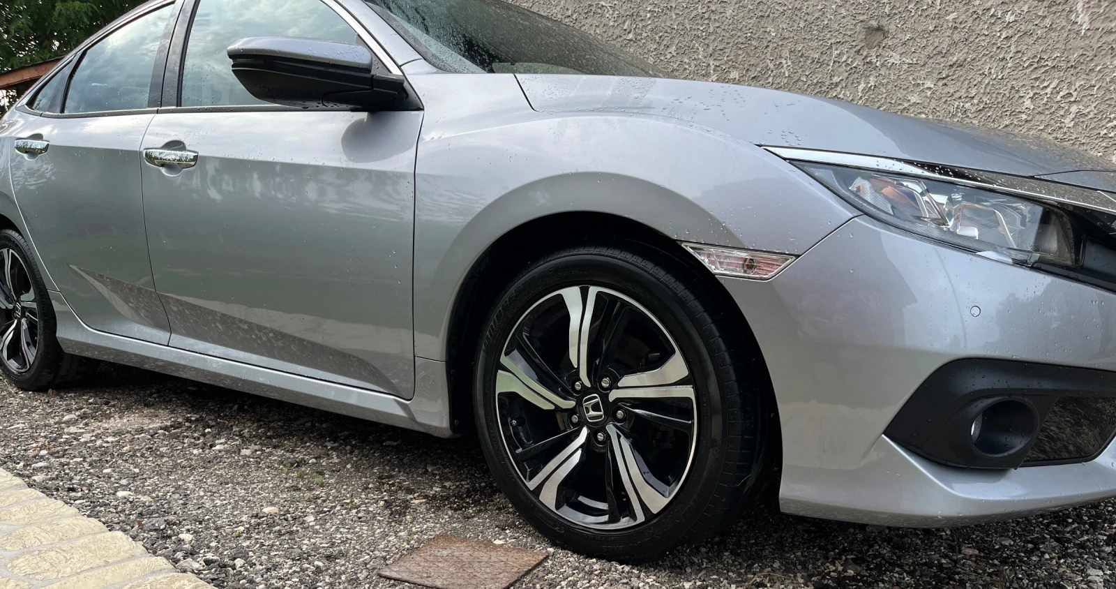 Honda Civic 1, 6 I-DTEC 120 к.с., снимка 15 - Автомобили и джипове - 54877113