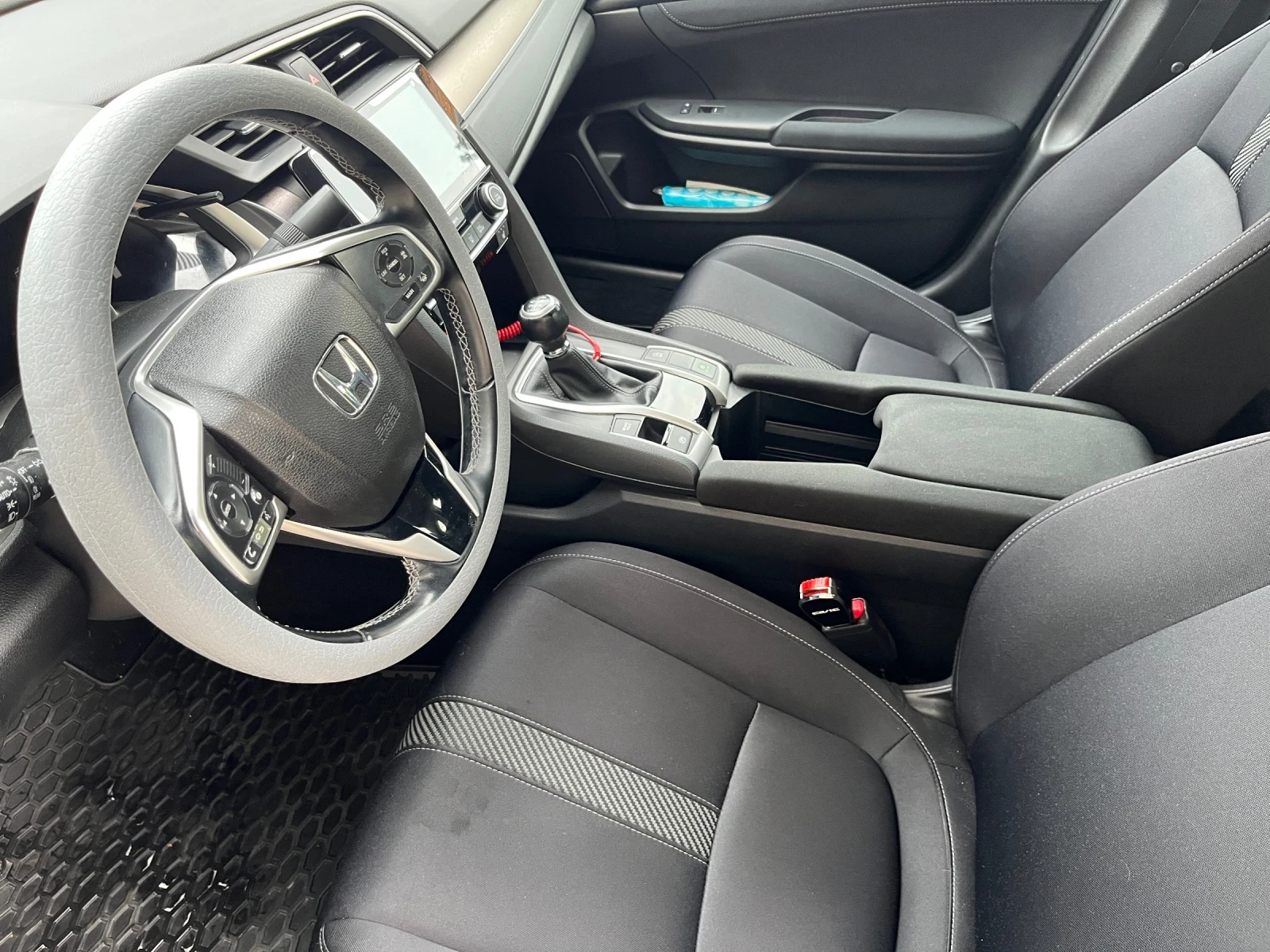 Honda Civic 1, 6 I-DTEC 120 к.с., снимка 5 - Автомобили и джипове - 54877113