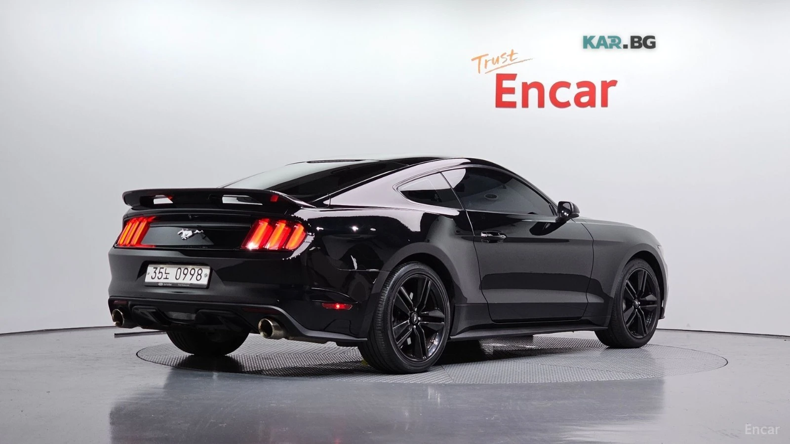 Ford Mustang 2.3* ПОДГРЕВ* ОБДУХВАНЕ* NAVI* КОЖА* CARBON, снимка 2 - Автомобили и джипове - 55139110