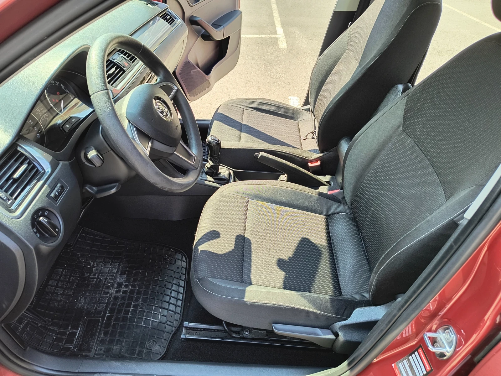 Skoda Rapid Spaceback Facelift, снимка 15 - Автомобили и джипове - 55362776
