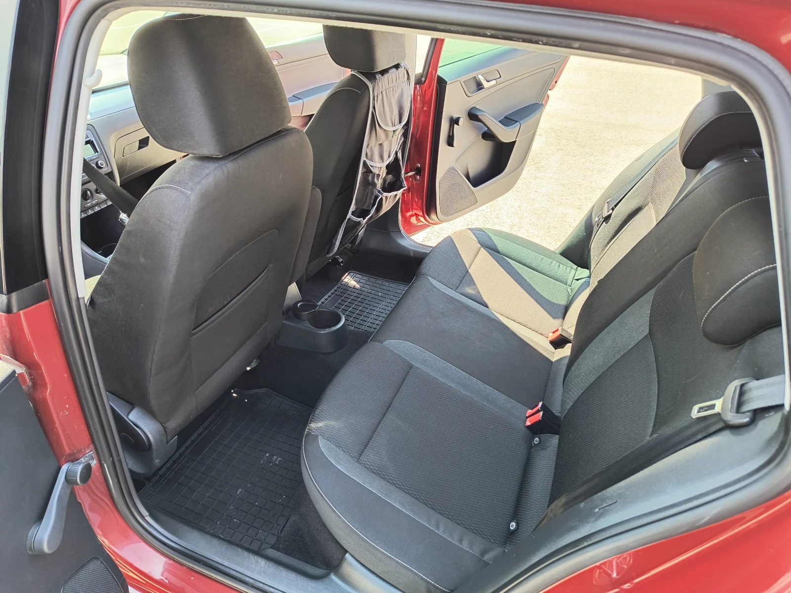 Skoda Rapid Spaceback Facelift, снимка 10 - Автомобили и джипове - 55362776