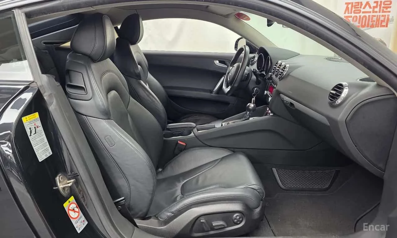 Audi Tt * Coupe 2.0 TFSI * ЦЕНА ДО БГ, снимка 11 - Автомобили и джипове - 55629559